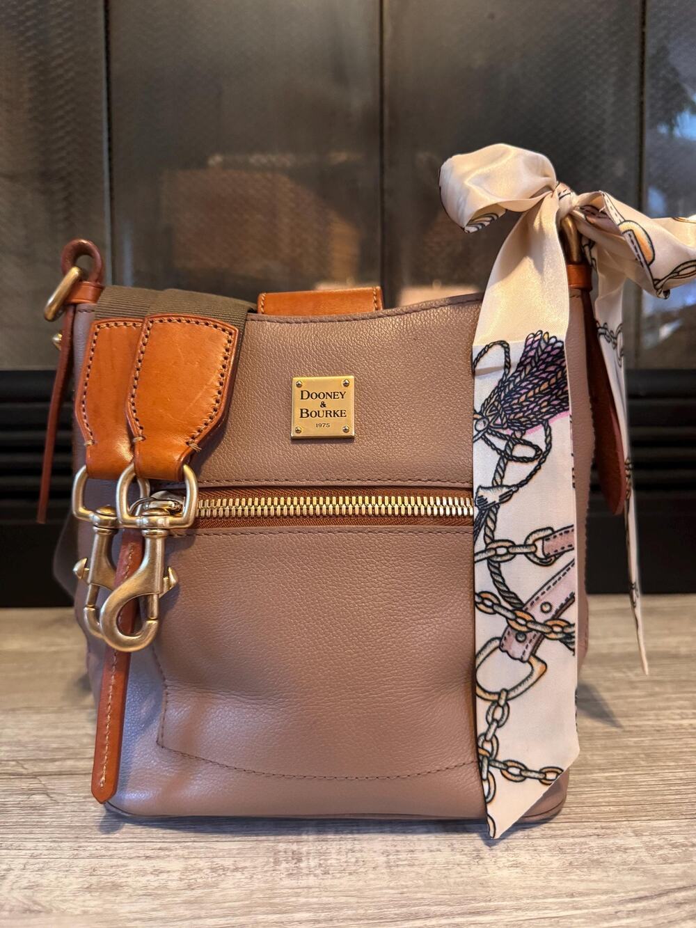 DOONEY & BOURKE Raleigh Small Roxy Luxury Designer Leather Crossbody Bag